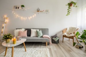 Tutti i vantaggi di un salotto con toni soft