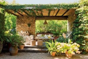 Arredare il giardino con stile: 3 consigli da seguire