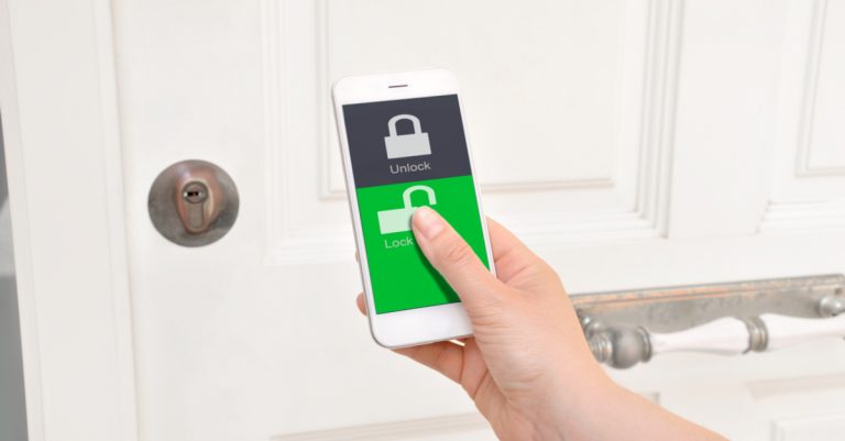 domotica attraverso l'uso del cellulare