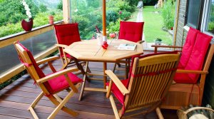 Mobili in legno bangkirai