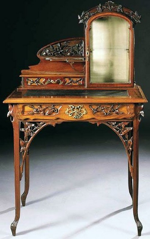 Scrittoio in stile Art Nouveau