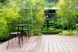 Idee di mobili per arredare il giardino.