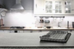 Piani di lavoro in granito per la cucina: 5 idee geniali