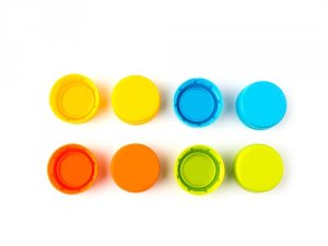 Decorare con tappi di plastica in modo creativo