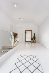 3 idee per decorare i corridoi stretti