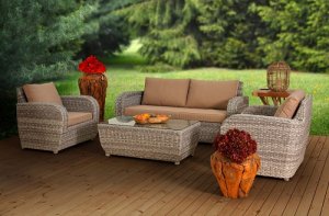 Consigli per scegliere i mobili del giardino
