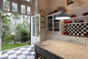 4 consigli per avere una cucina esterna coperta