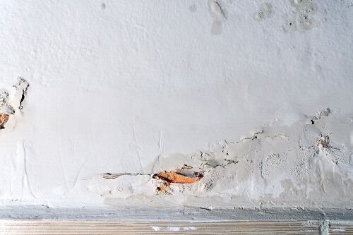 Esempio di umidità nei muri