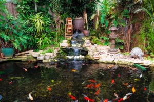 Tipi di fontane per decorare il giardino