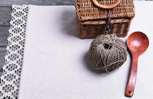 Tovaglia di punto bianco