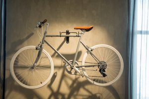 5 idee per costruire un portabici per la casa