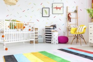 Stanza per bebè: tutto quello che deve contenere