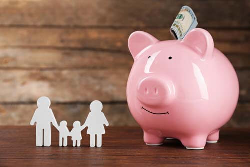 Maialino risparmio famiglia