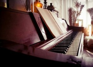 Come inserire un pianoforte nella decorazione