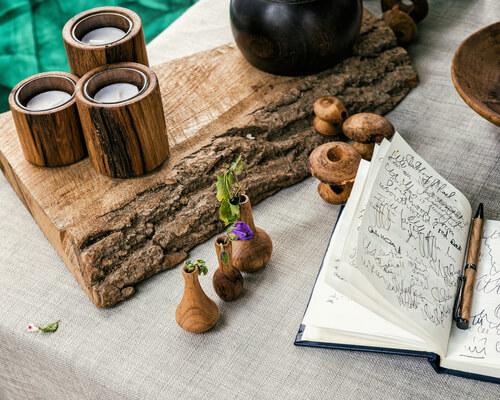 Portacandele in legno