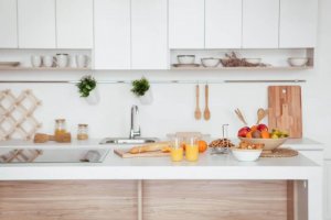 10 trucchi per far sembrare la cucina più grande