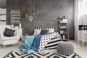 Pareti grigie: 6 camere da letto per tutte le età