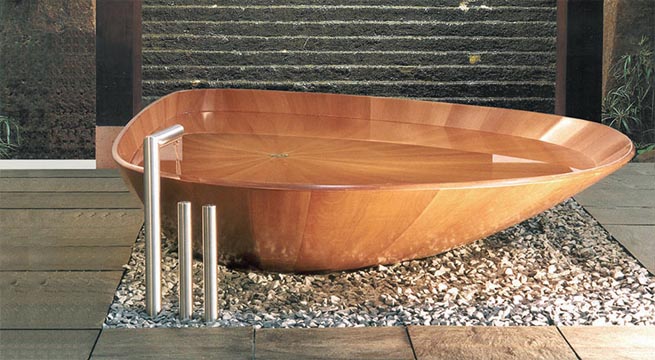 Vasca da bagno in legno