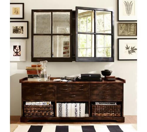 Mobile con ante per la TV