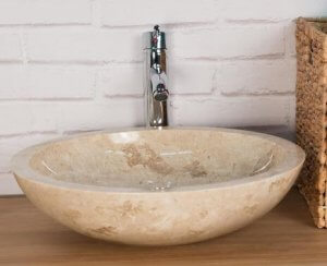 Lavandino di marmo color crema