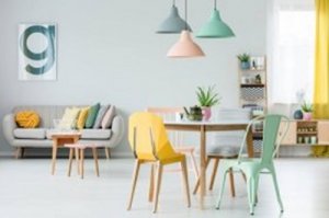 Decorare con allegria: i benefici di una bella casa