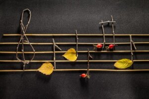Come scegliere la musica adatta per una cena