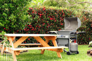 Come realizzare un'area picnic per il giardino