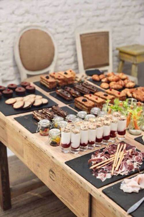 esposizione cibo per un buffet