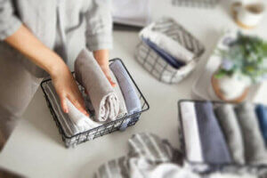 Marie Kondo: le 6 regole di base per avere tutto in ordine