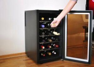 Portabottiglie elettrico per vino