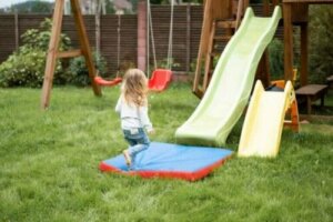 Come progettare un'area giochi nel vostro giardino