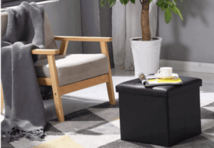 Pouf ottomano in pelle.