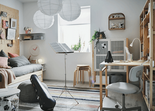 Sgabello in una camera per ragazzi.