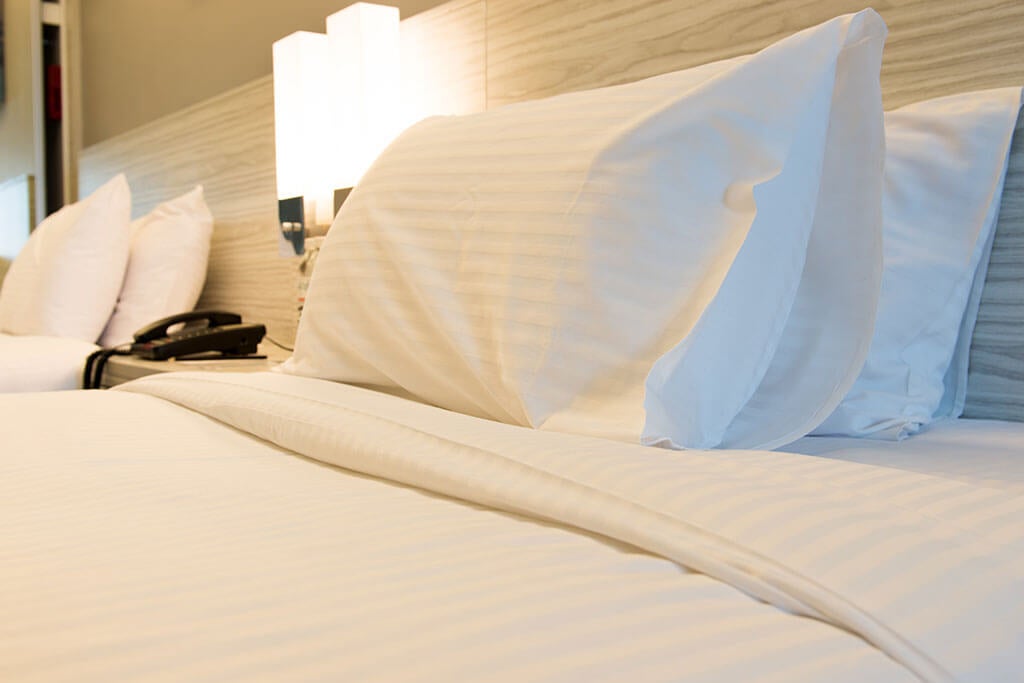I trucchi per avere un letto d'albergo a casa