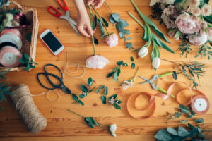 Idee semplici per composizioni floreali fai da te